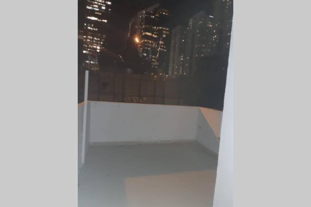 Magnifique Studio Avec Grande Terasse A Tel Aviv Apartment ภายนอก รูปภาพ